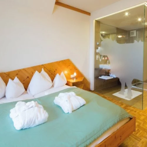 csm_Haupthaus-Klugbauer-3_f929448a3e-1101x900-1101x900